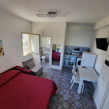 Apartment Solanto Sea View Porticello